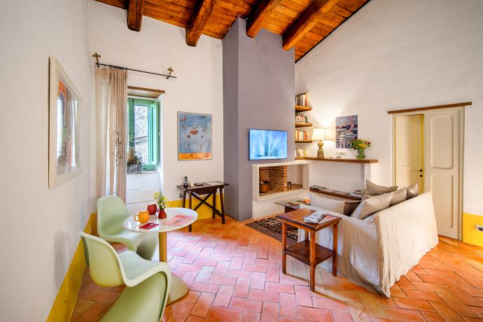 Deluxe Suite - Gallery - 2